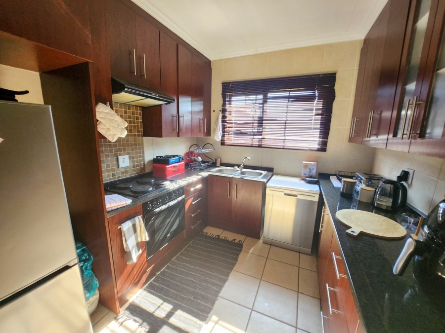 3 Bedroom Property for Sale in La Hoff North West